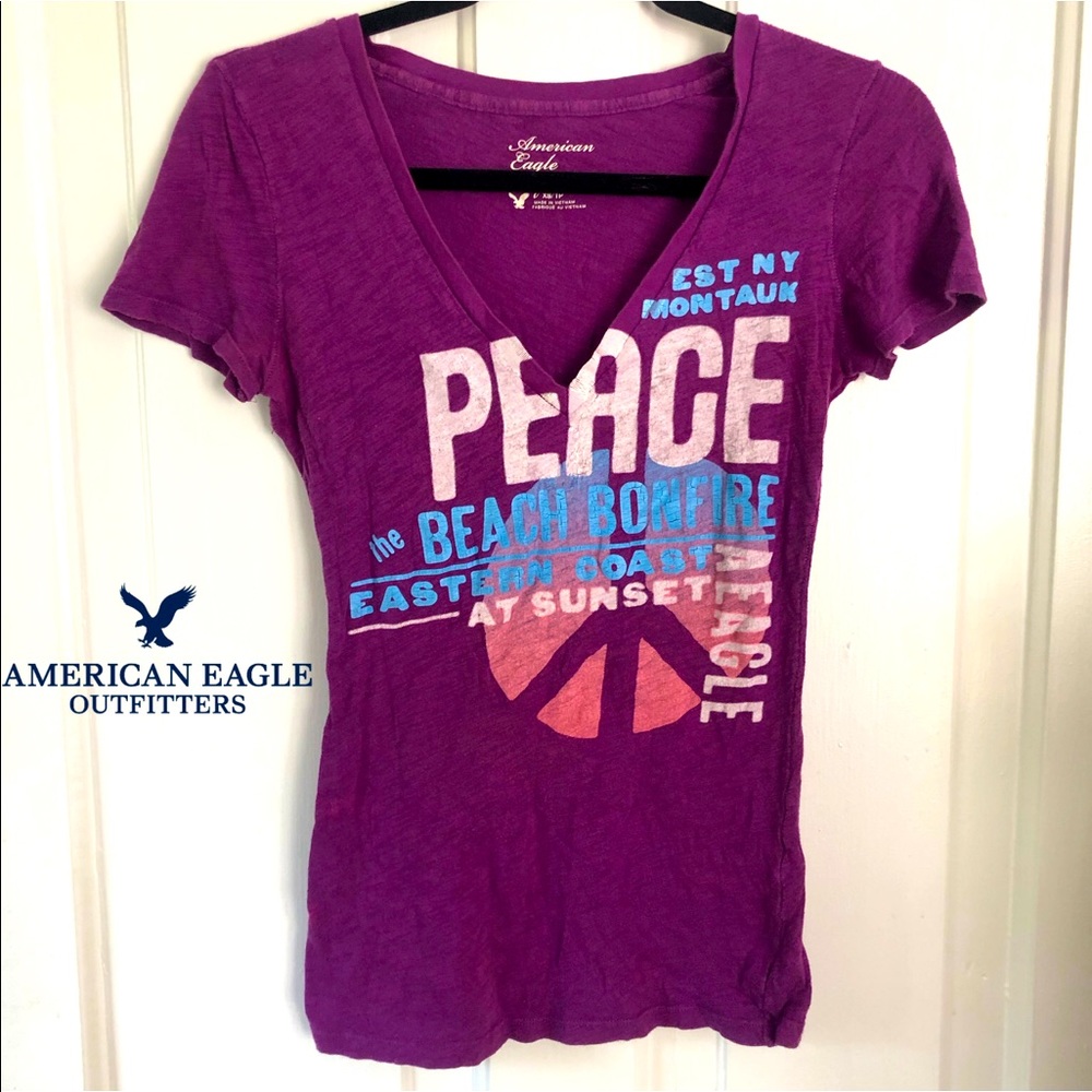 American Eagle V-Neck Tee